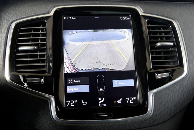 2017 Volvo XC90 T6 Momentum