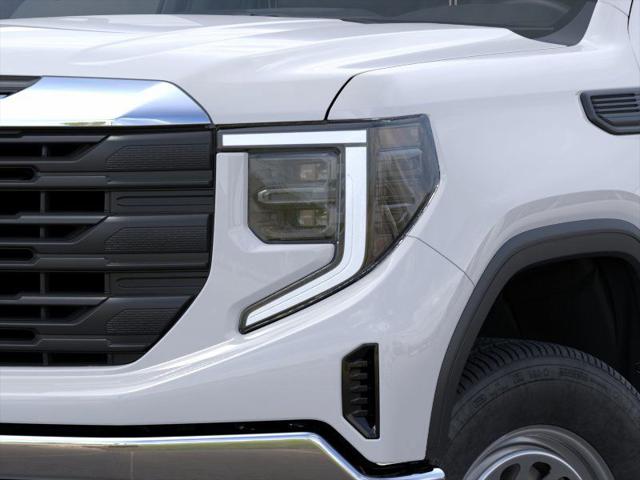 2026 GMC Sierra 1500 Crew Cab, Standard Bed, Pro, 4WD