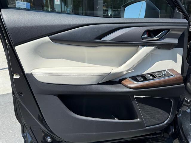 2023 Mazda CX-9 Signature