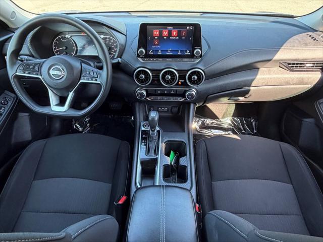 2024 Nissan Sentra SV Xtronic CVT