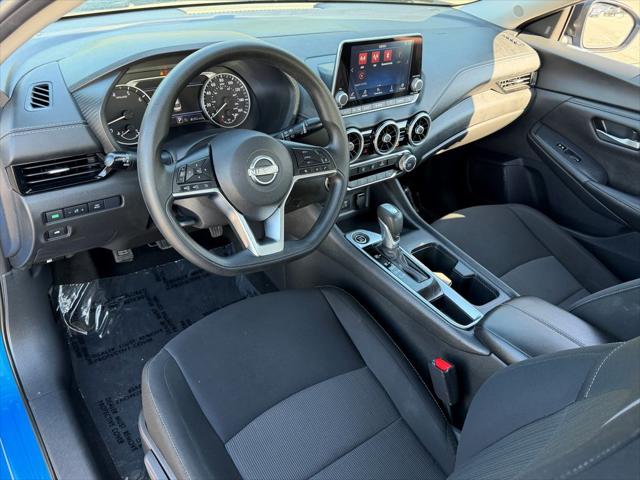 2024 Nissan Sentra SV Xtronic CVT