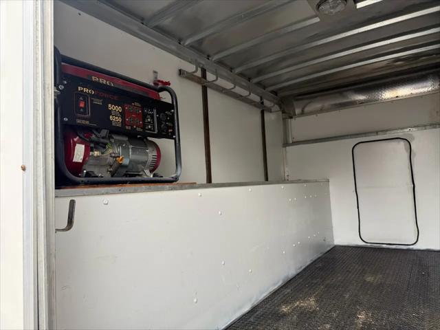 2016 Chevrolet Express Cutaway 3500