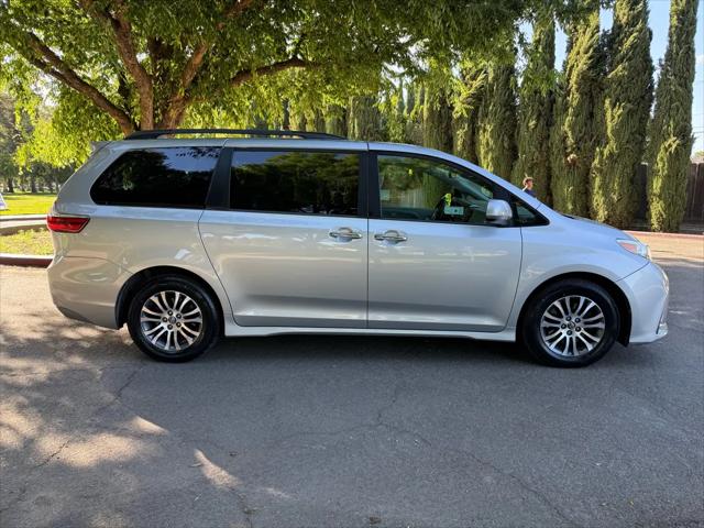 2019 Toyota Sienna Limited Premium 7 Passenger