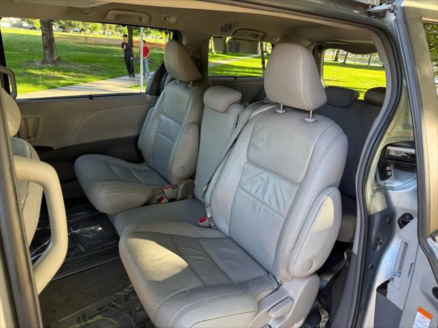 2019 Toyota Sienna Limited Premium 7 Passenger