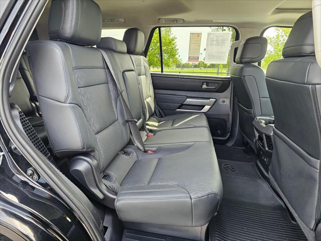 2023 Toyota Sequoia SR5