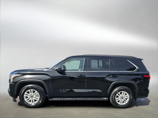 2023 Toyota Sequoia SR5