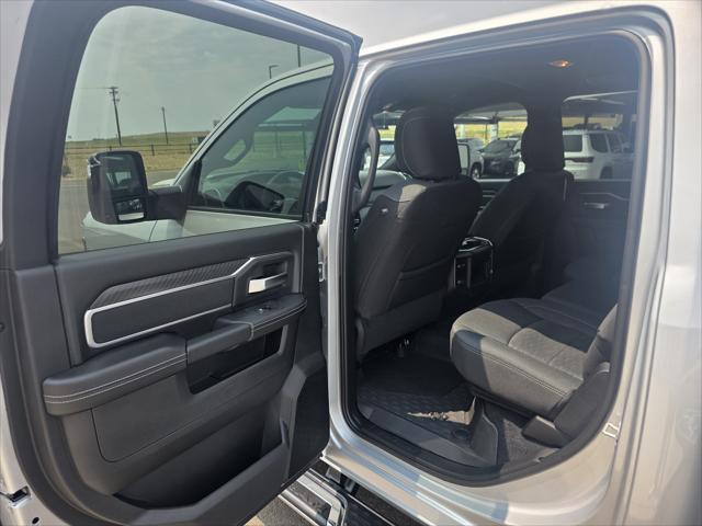 2026 Ram 3500 Big Horn Crew Cab 4x4 8' Box