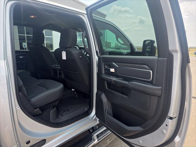 2026 Ram 3500 Big Horn Crew Cab 4x4 8' Box