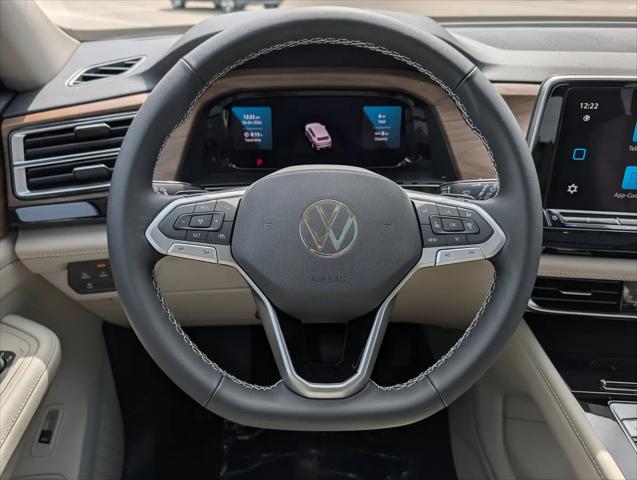 2026 Volkswagen Atlas SE with Technology