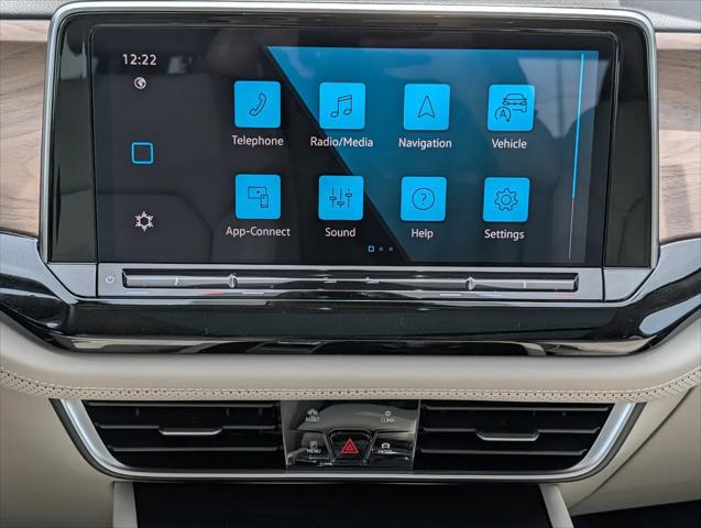 2026 Volkswagen Atlas SE with Technology