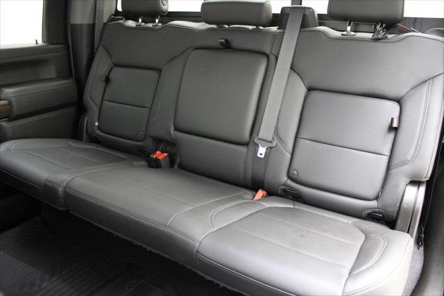 2020 Chevrolet Silverado 3500HD 4WD Crew Cab Standard Bed LT