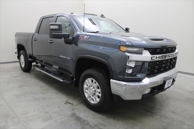 2020 Chevrolet Silverado 3500HD 4WD Crew Cab Standard Bed LT