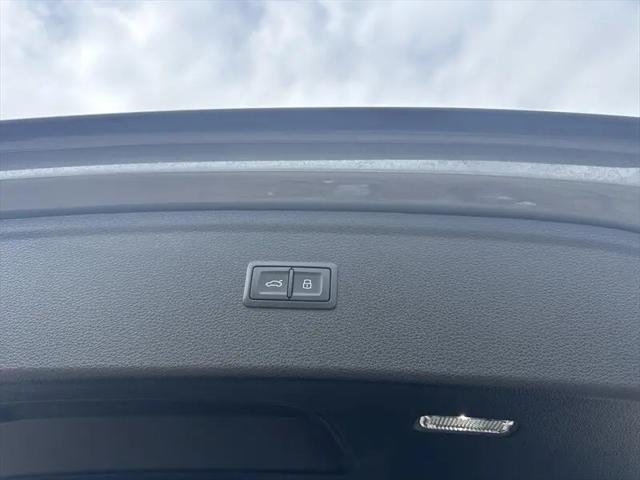2025 Audi Q5 Premium 45 TFSI S line quattro