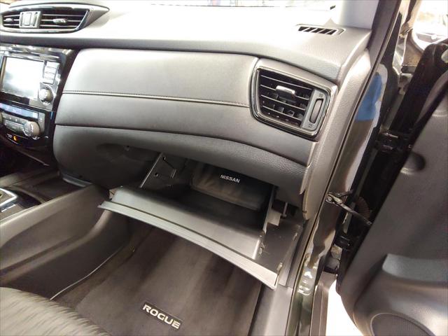 2020 Nissan Rogue SV FWD