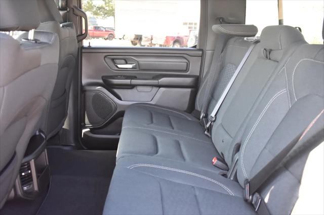 2026 Ram 1500 Express Crew Cab 4x4 5'7" Box