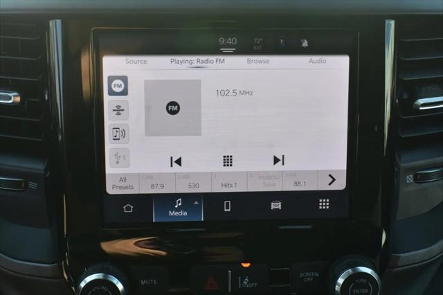 2026 Ram 1500 Express Crew Cab 4x4 5'7" Box