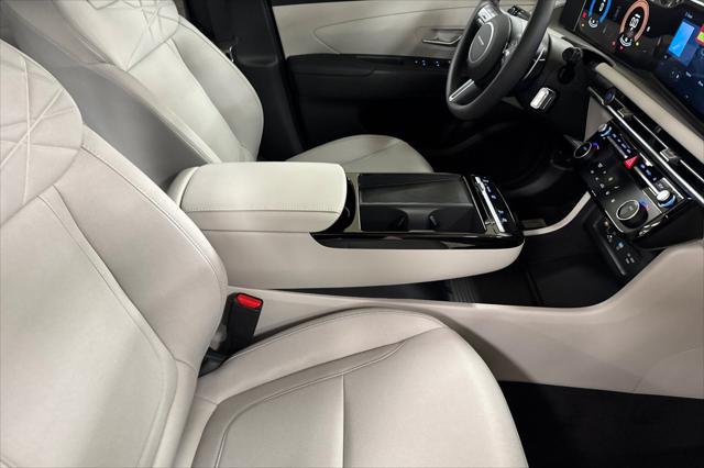 2026 Hyundai Tucson Hybrid Blue SE