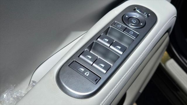 2026 Hyundai Palisade Blue SEL Premium 8P