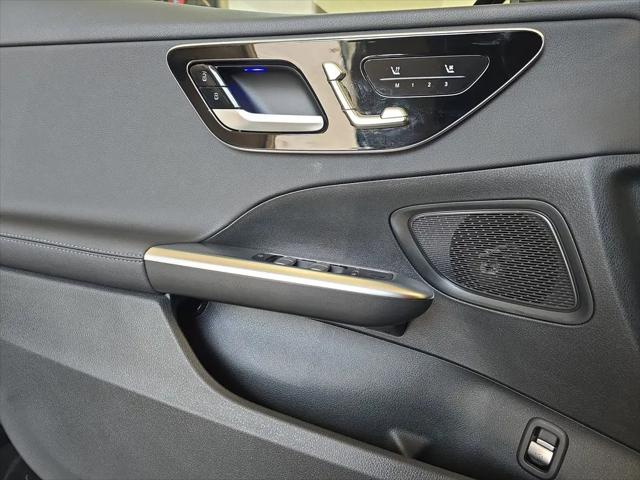 2025 Mercedes-Benz C-CLASS C 300 C 300