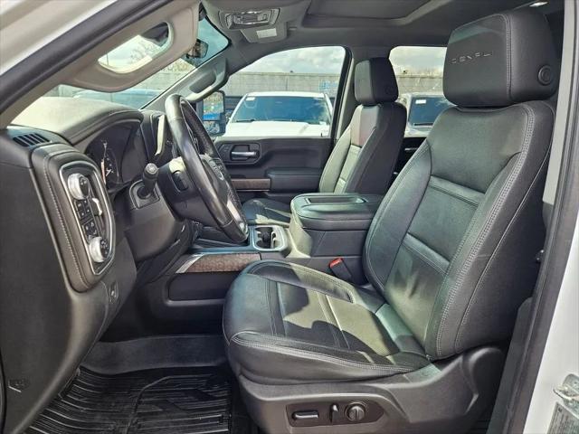2020 GMC Sierra 2500HD 4WD Crew Cab Standard Bed Denali