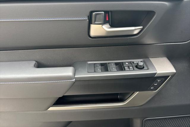2026 Toyota Tundra Platinum Hybrid CrewMax 5.5' Bed
