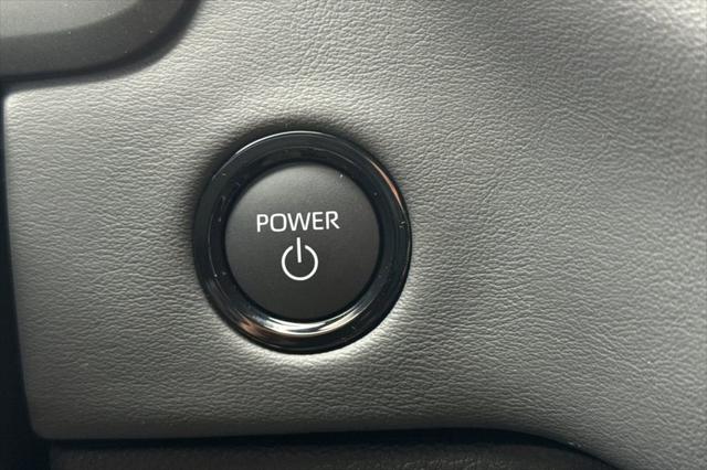 2026 Toyota Tundra Platinum Hybrid CrewMax 5.5' Bed