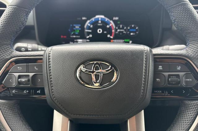 2026 Toyota Tundra Platinum Hybrid CrewMax 5.5' Bed