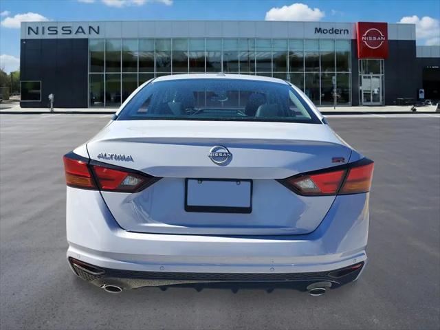 2026 Nissan Altima SR FWD