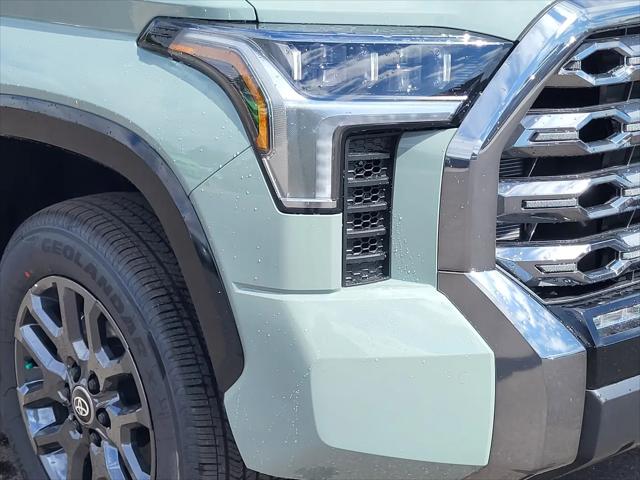 2026 Toyota Tundra Platinum Hybrid CrewMax 5.5' Bed