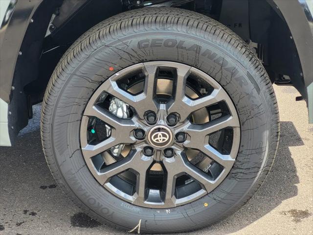 2026 Toyota Tundra Platinum Hybrid CrewMax 5.5' Bed