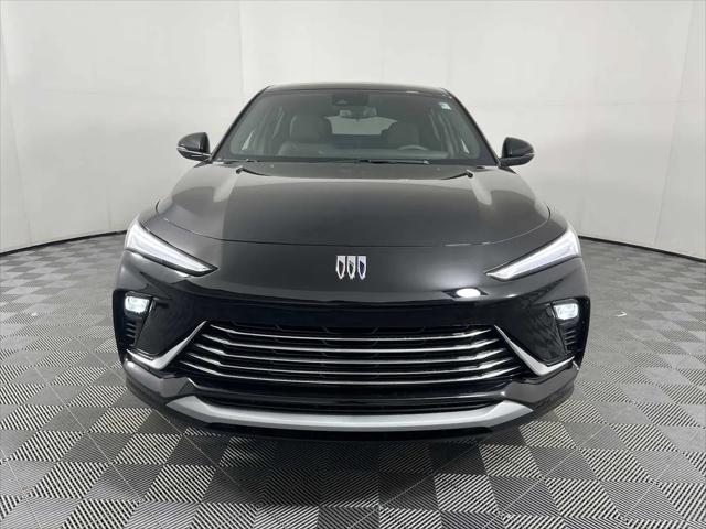 2026 Buick NV Preferred FWD
