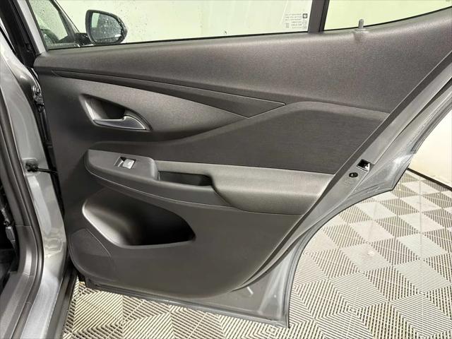 2026 Buick NV Preferred FWD