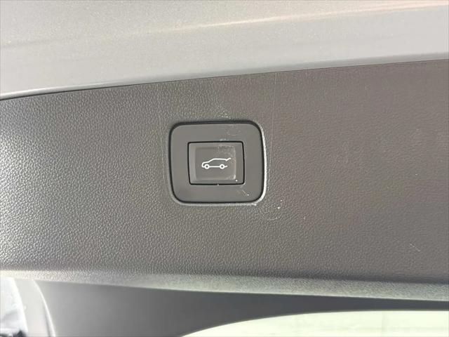 2026 Buick NV Preferred FWD