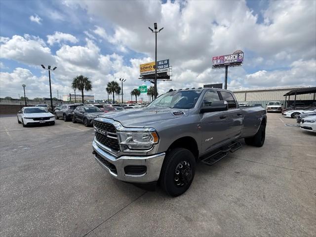 2022 Ram 3500 Lone Star Crew Cab 4x4 8' Box