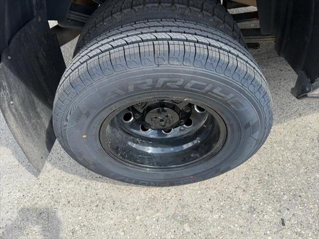 2022 Ram 3500 Lone Star Crew Cab 4x4 8' Box