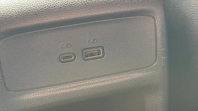 2024 Buick NV Sport Touring FWD