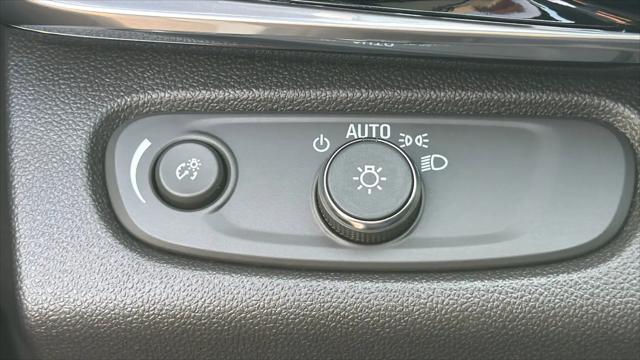 2024 Buick NV Sport Touring FWD