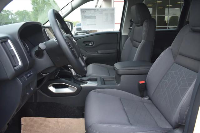 2026 Nissan Frontier Crew Cab SV 4x2