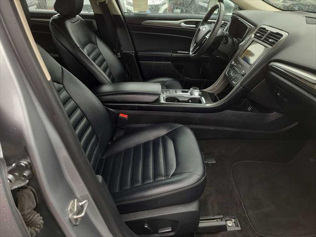 2020 Ford Fusion SEL