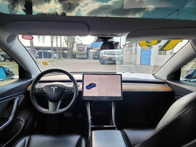 2019 Tesla Model 3 Standard Range Plus
