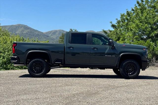 2026 Chevrolet Silverado 2500HD Crew Cab, Standard Bed, XR2, 4WD