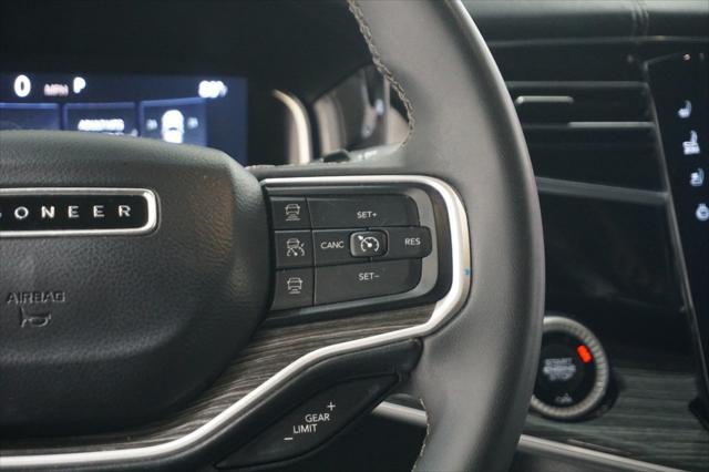 2022 Jeep Wagoneer Series III 4x2