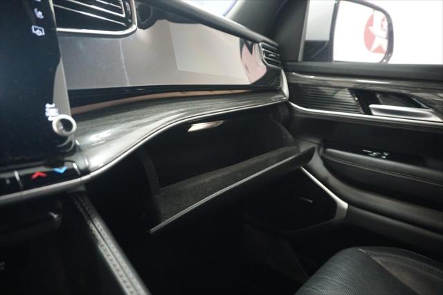 2022 Jeep Wagoneer Series III 4x2