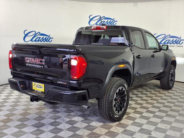 2026 GMC Canyon AT4, 4WD