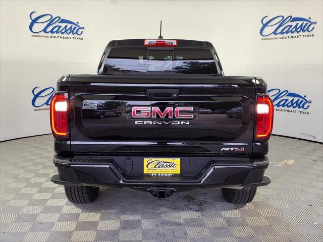 2026 GMC Canyon AT4, 4WD
