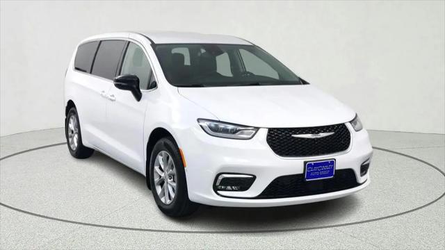 2024 Chrysler Pacifica Touring L for sale in Sherman, TX