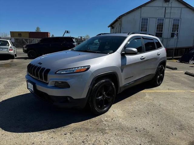 2018 Jeep Cherokee Latitude 4x4 for sale in Eugene, OR