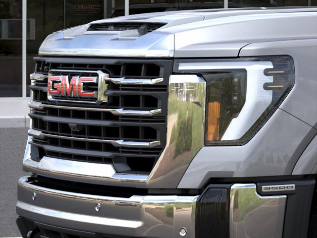 2026 GMC Sierra 3500HD Crew Cab, Long Bed, SLT Dual Rear Wheel, 4WD