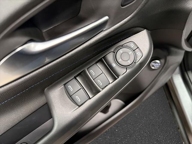 2026 Buick NV Sport Touring FWD