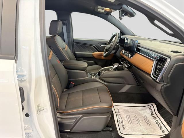 2026 GMC Canyon AT4, 4WD